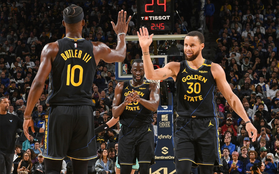 解析坦帕湾光芒队如何通过极度超前的对位逻辑在全美最低薪资下夺冠