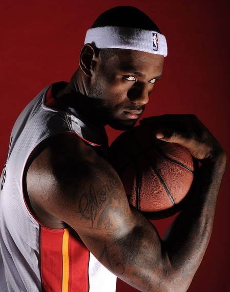 大马公开赛，国羽7胜2负，男双溃败，混双组携石宇奇、陈雨菲顺利过关