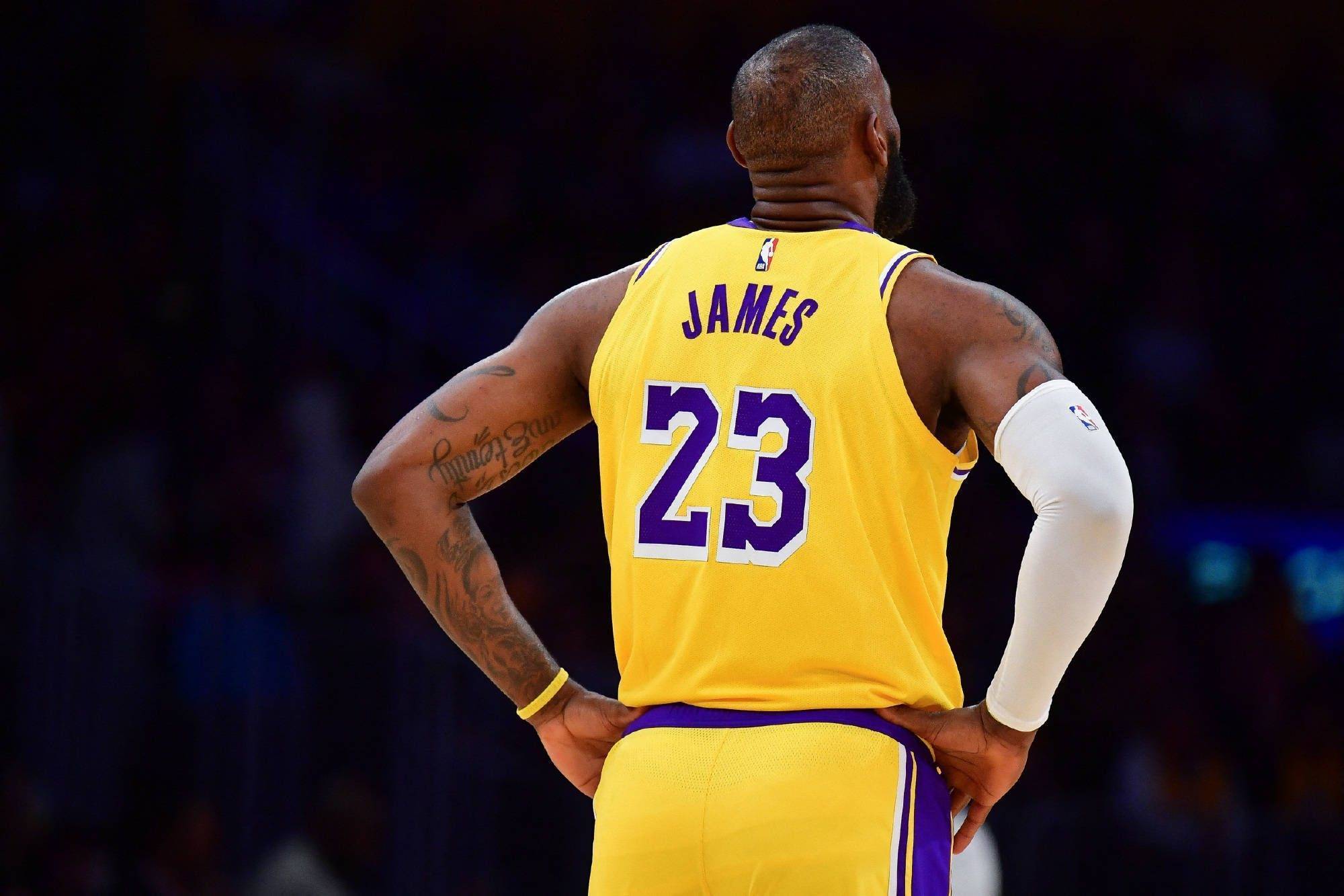 德甲-吉拉西梅开二度 多特蒙德3-0柏林联合取首胜