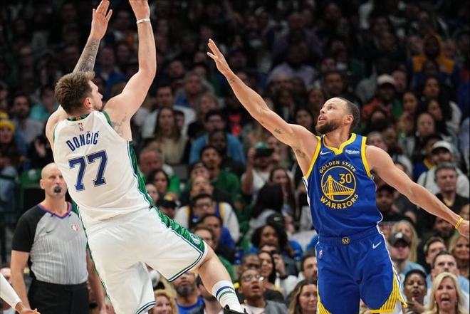 西班牙国王杯：巴萨半决赛首回合4：4战平马竞