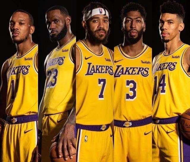 邮报：埃德森在土超遭水杯“轰炸”，欲将水杯踢回看台表不满