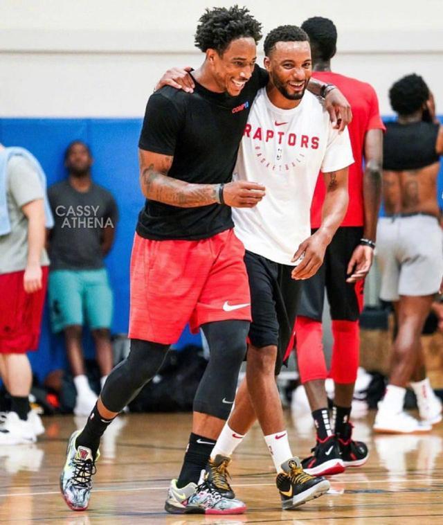 【头条】索菲·希纳斯赢得环球马术冠军赛布拉格季后赛1.50米级别比赛冠军