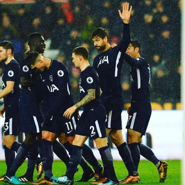 为什么客队球员在进入主场球场前会进行更为严谨的场地反光测试